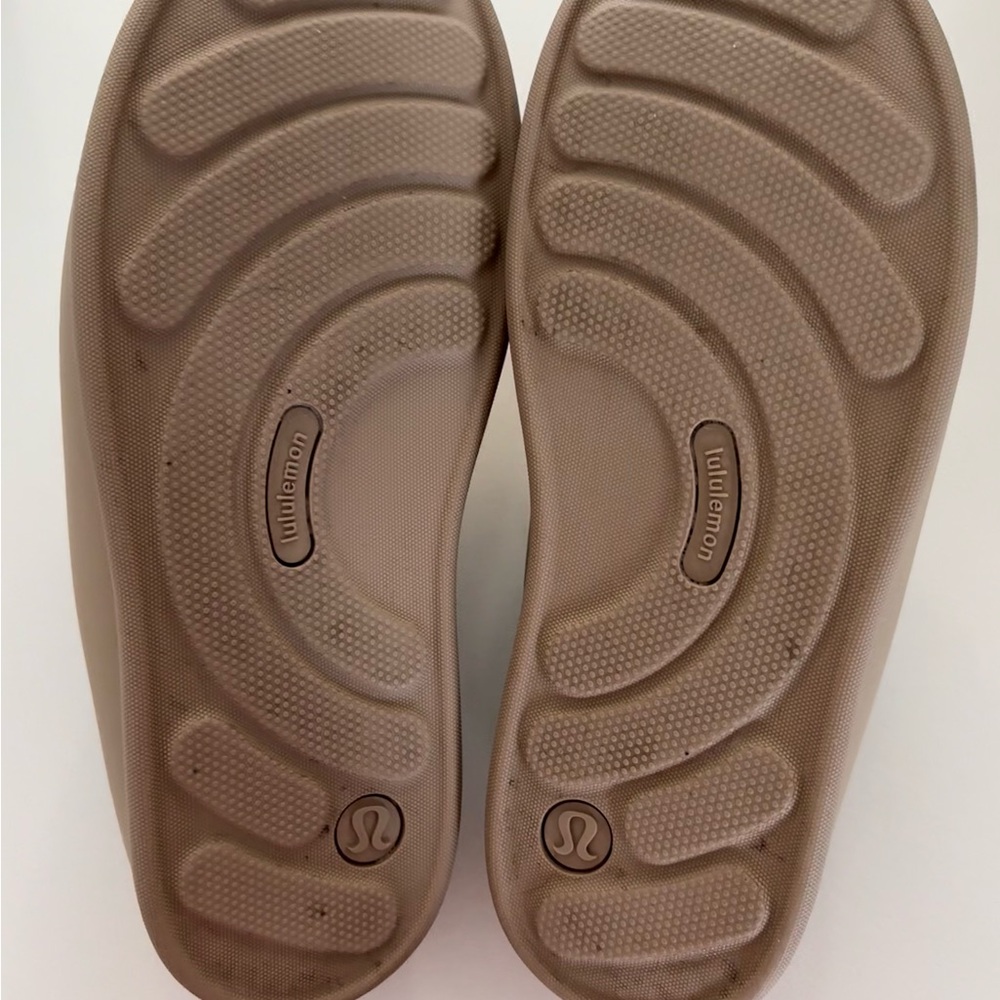 Lululemon SwayDay Mule in Nutmeg - Picture 6 of 9